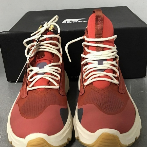 NEW Sorel Kinetic Breakthru Venture Mid WP Boots 9.5 - Picture 6 of 8